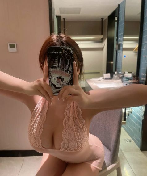年轻的朋友妻子电影