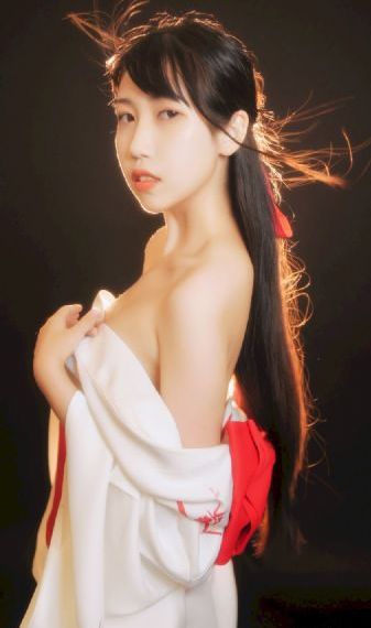 青春期的女孩
